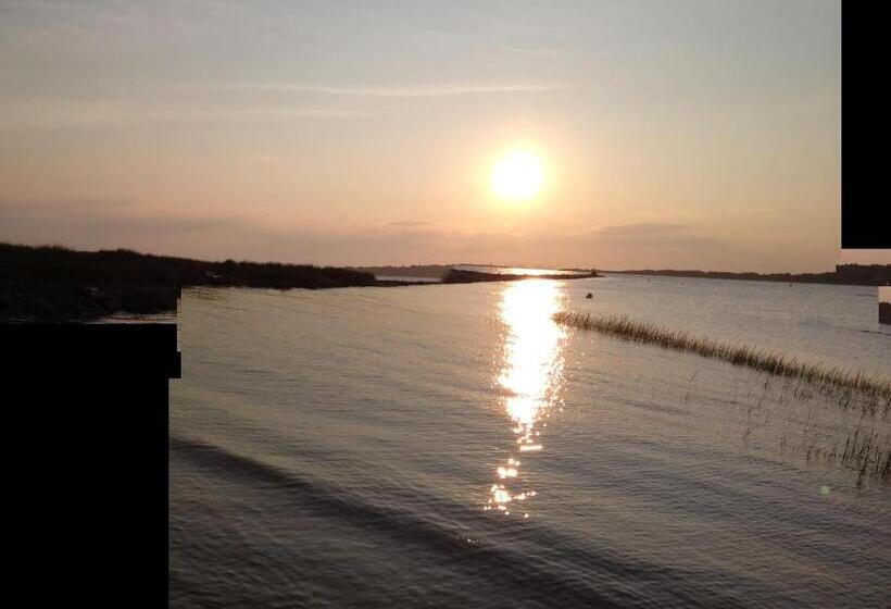 مُتل Endless Coast, A Boutique