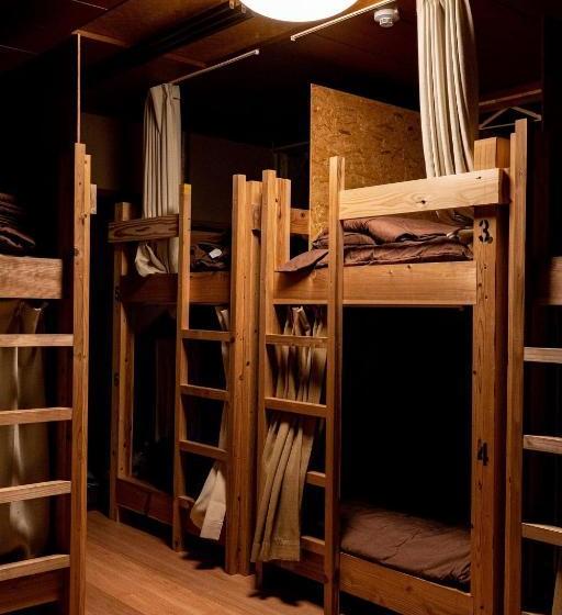 פנסיון Hostel Perch