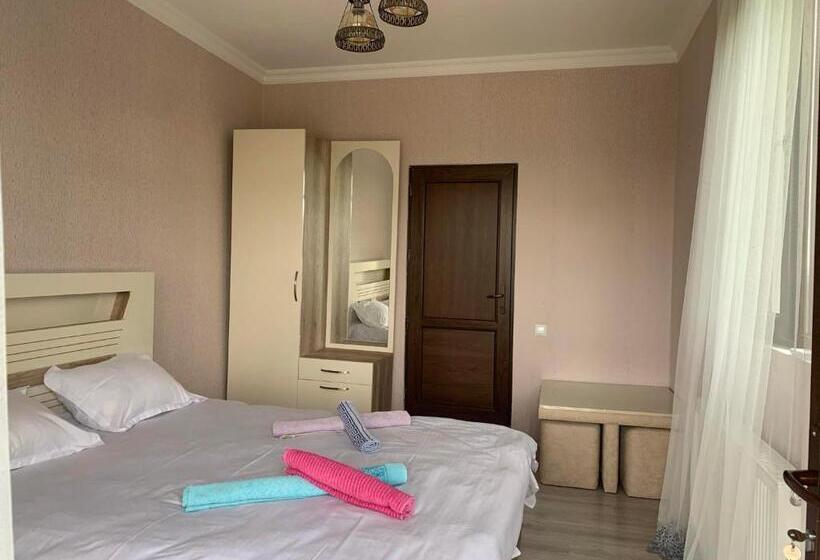 پانسیون Tsivi Tba