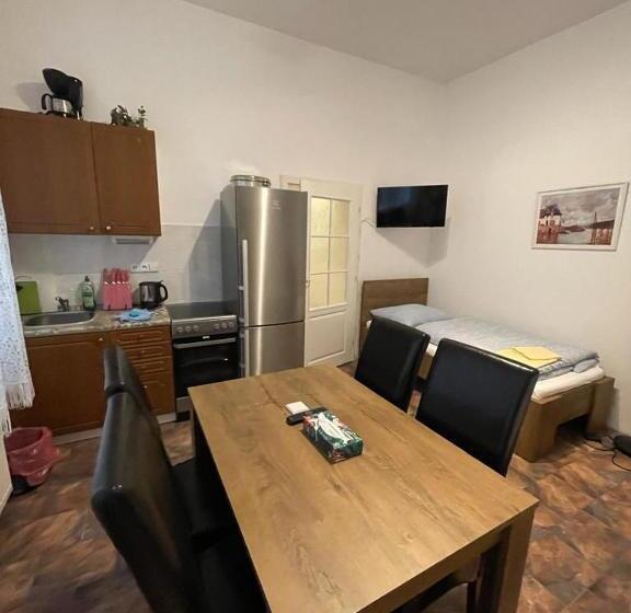 پانسیون Villa Belvedere