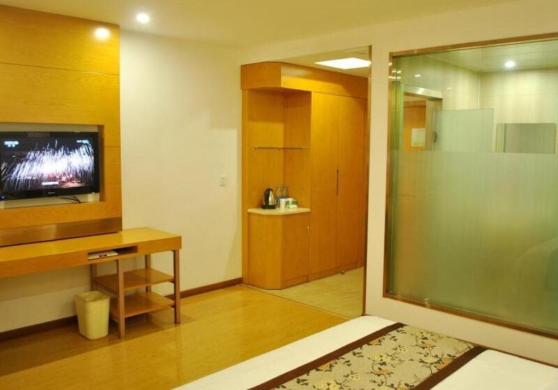 فندق Greentree Inn Chizhou High Speed Railway Station