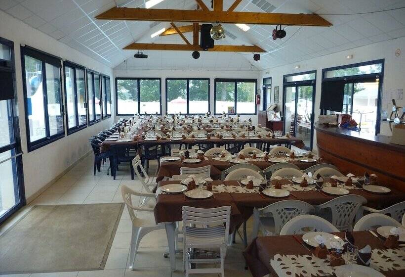 בית מלון כפרי Camping D Arvor
