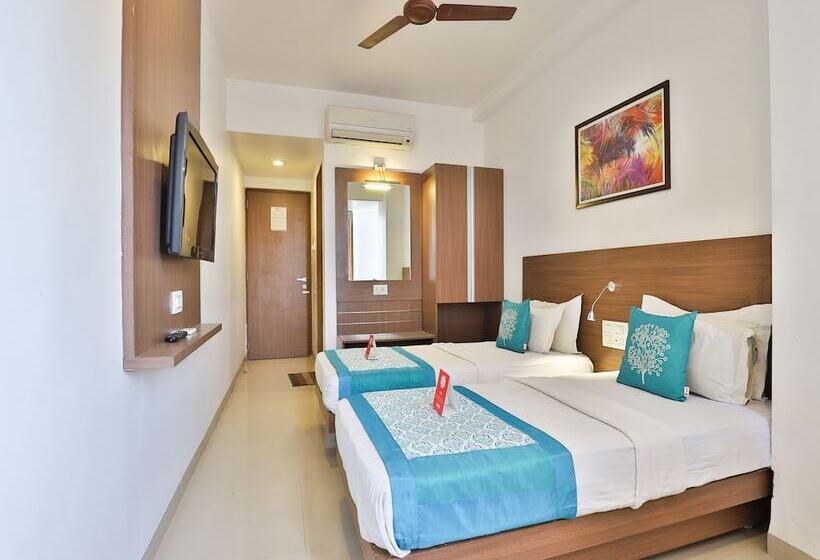 فندق Oyo 13562 G K Convention Hall