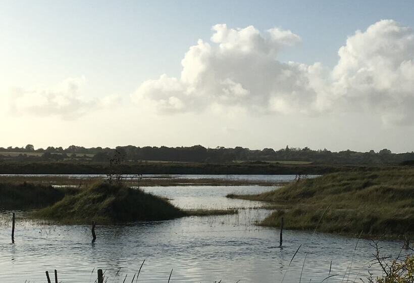 צימר Domaine De Lesty   Chambre D Hôtes