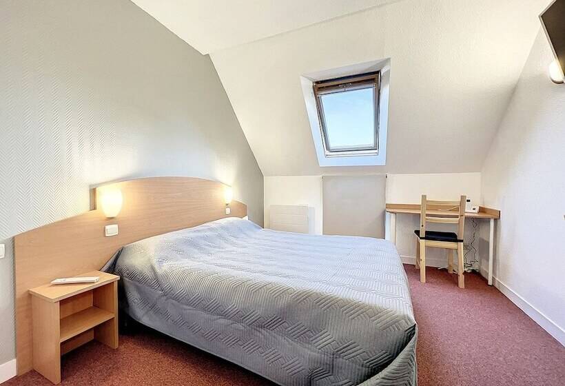 ホテル Valhôtel   Hôtel Résidence Châteaufort