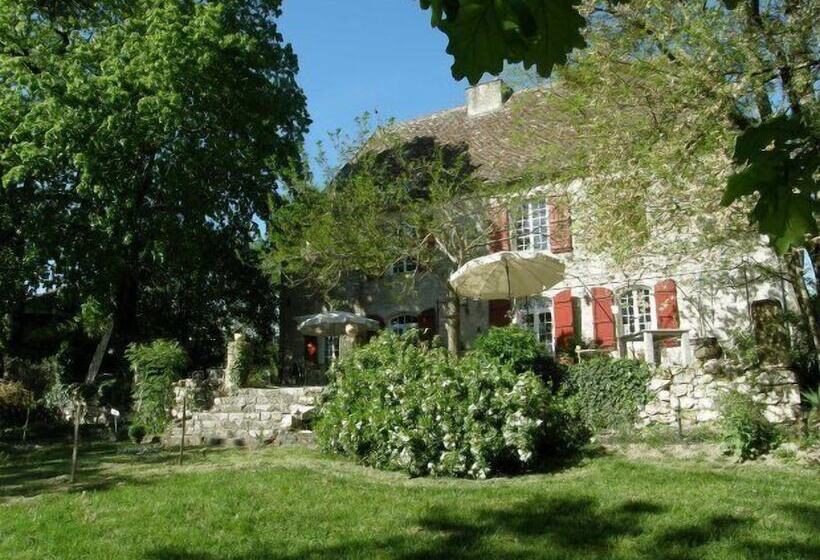 ペンション La Gentilhommière Restaurant Etincelles