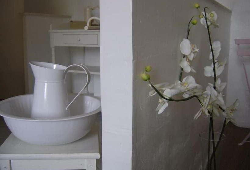 ペンション La Gentilhommière Restaurant Etincelles