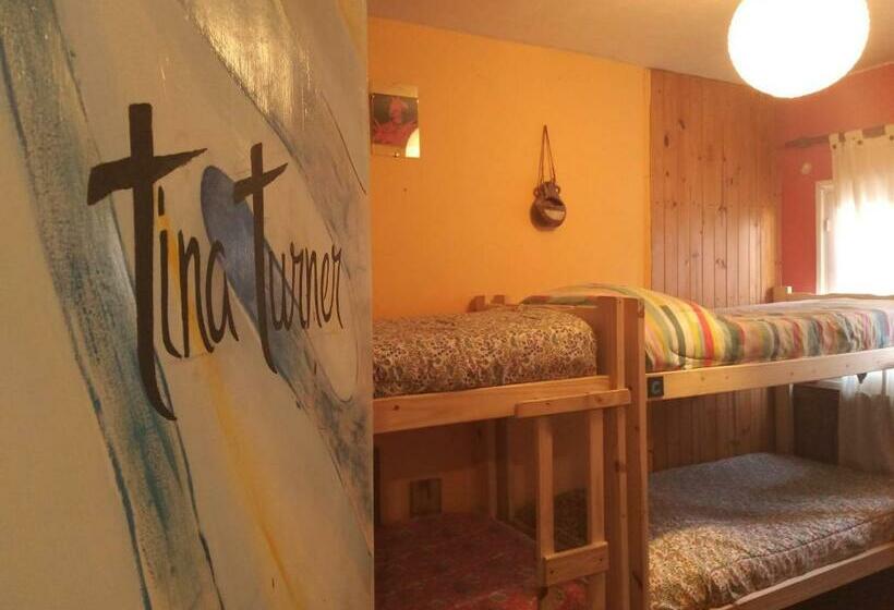 پانسیون Hostel La Casita Naranja