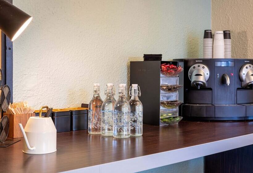 B&B HOTEL Lyon Nord