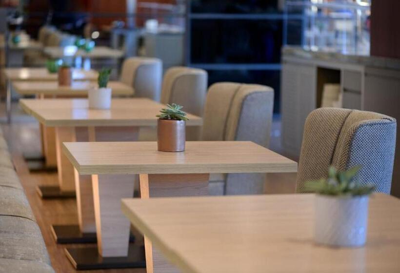 Ac Hotel Murcia By Marriott