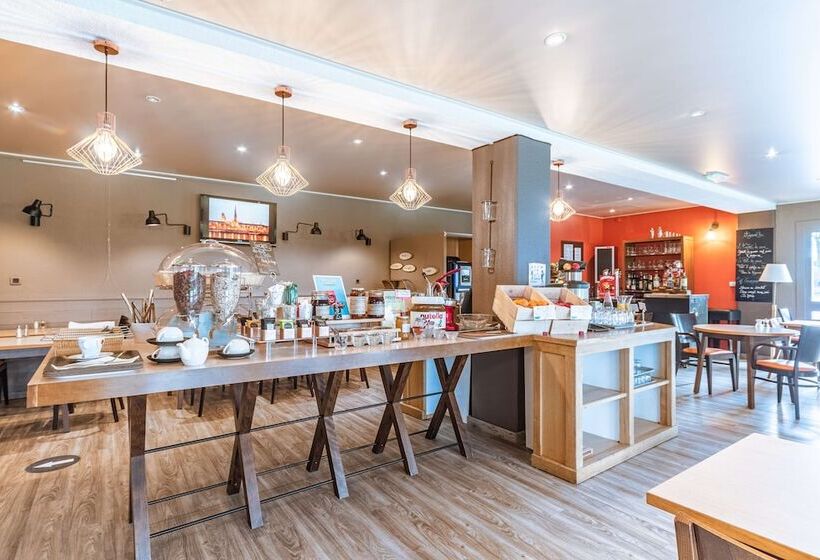 בית מלון כפרי Kyriad Rouen Nord   Mont Saint Aignan