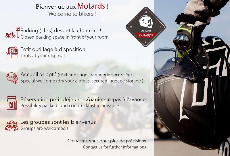 בית מלון כפרי Campanile Tours Sud  Chambraylestours