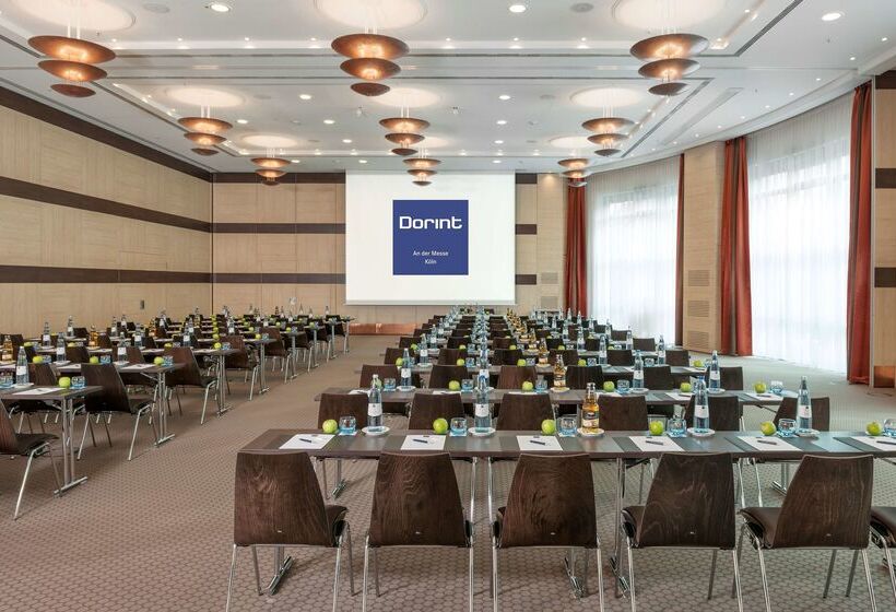 هتل Dorint An Der Messe Köln