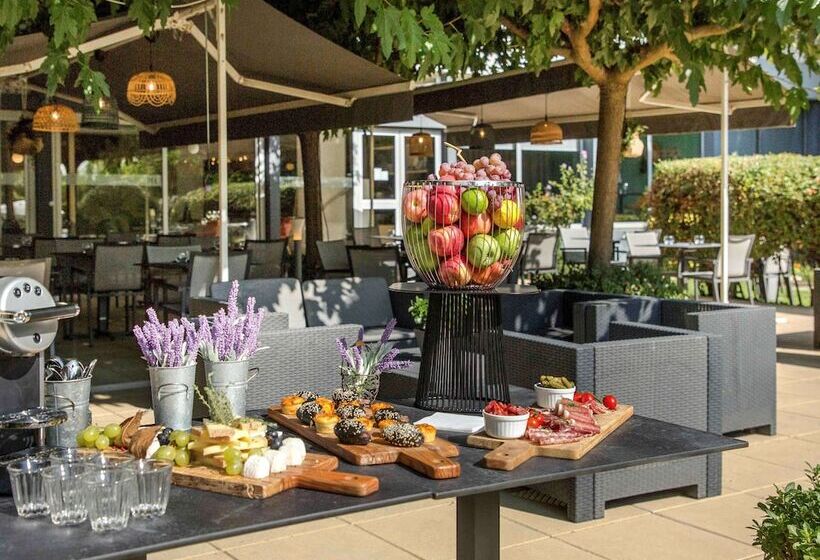 فندق Hôtel Mercure Cavaillon