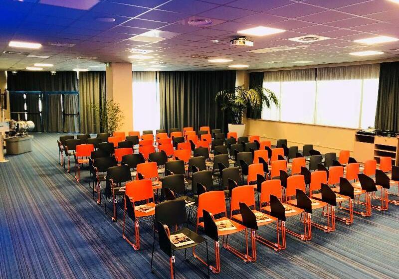 هتل Ibis Styles Toulon Centre Port