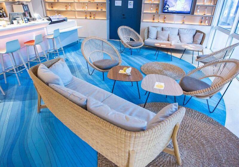 هتل Ibis Styles Toulon Centre Port