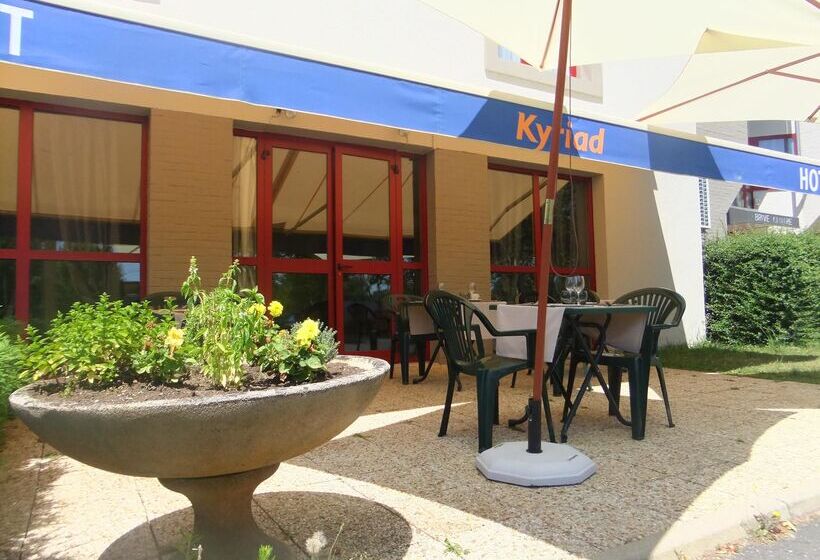 هتل Restaurant Kyriad Brive Centre