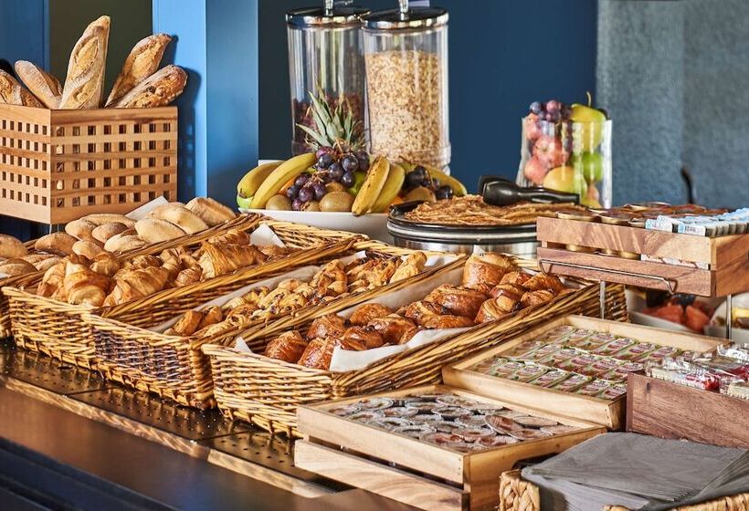 Отель Kyriad Caen Nord  Hérouville Saint Clair