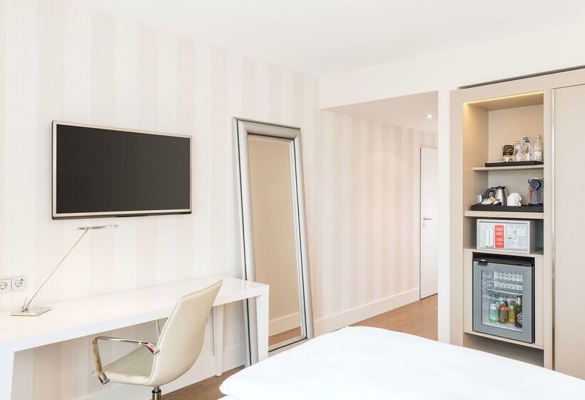 هتل NH Collection Koln Mediapark