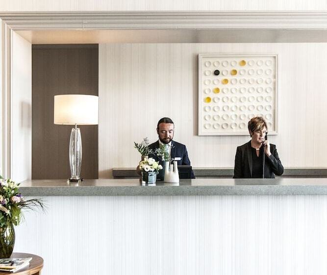 فندق The Address Cork