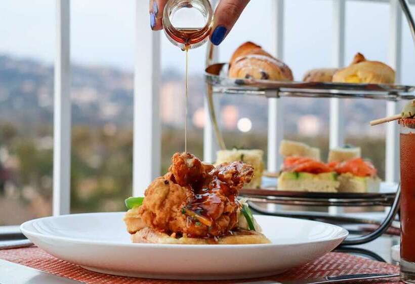 هتل The Beverly Hilton