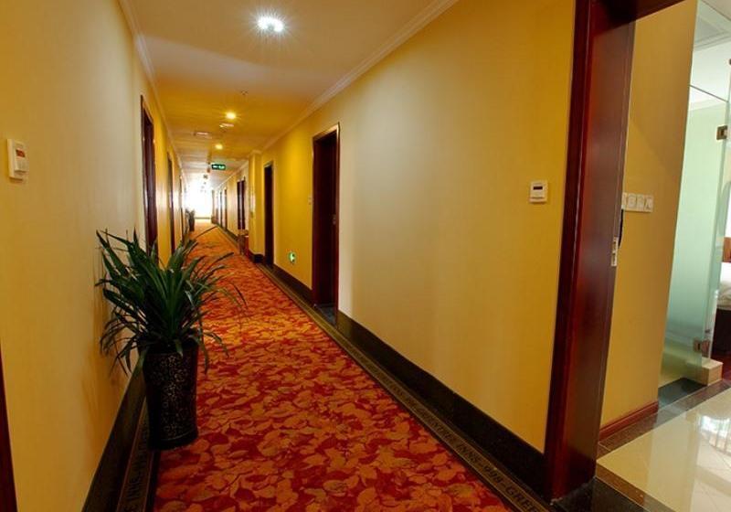 酒店 Greentree Inn Jiangsu Zhenjiang West Zhongshan Road Railway Station North Square Express