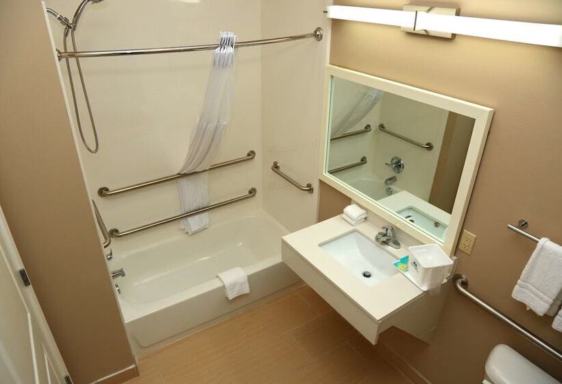 בית מלון כפרי Americas Best Value Inn & Suites Prairieville