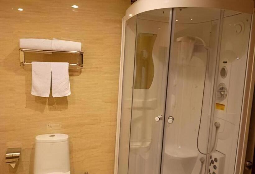 בית מלון כפרי Greentree Inn Zibo  Renmin Park