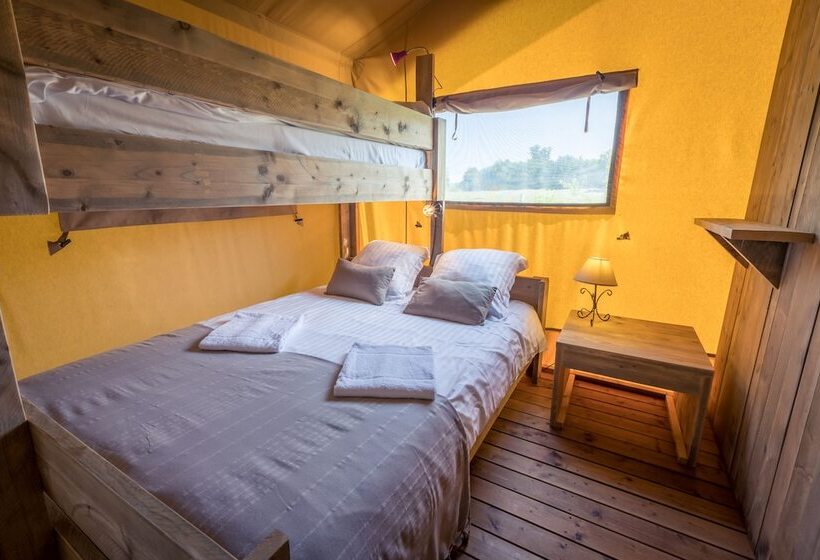 ホテル Le Clos De Saires Lodges