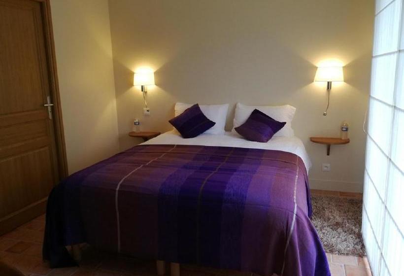 펜션 Auberge Du Vieux Tour Le Manoir