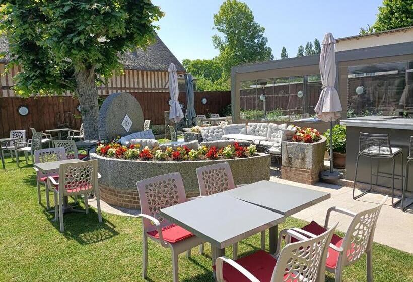 펜션 Auberge Du Vieux Tour Le Manoir