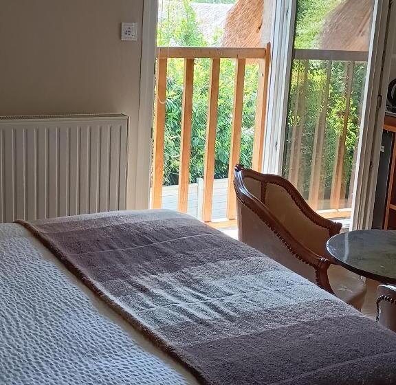 펜션 Auberge Du Vieux Tour Le Manoir