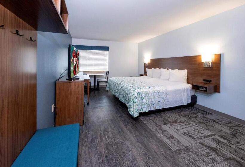 فندق Hometowne Studios By Red Roof Wilmington   New Castle