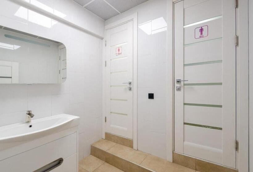 Underground Hostel