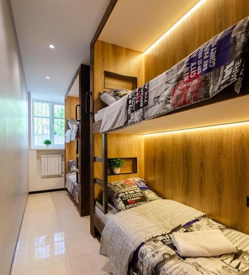 Underground Hostel