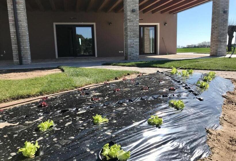 فندق Agriturismo Casale Ai Prati