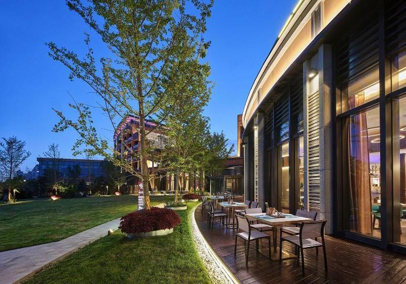 Hard Rock Hotel Dalian