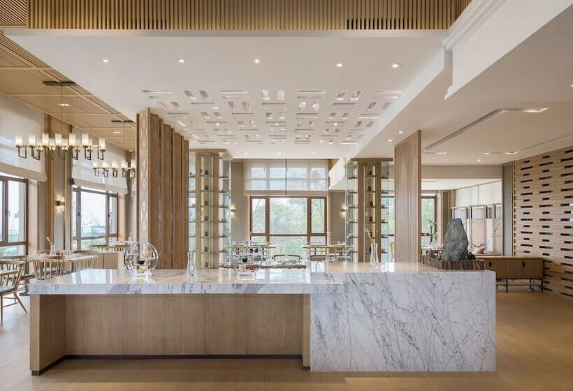 ホテル Holiday Inn Dalian Hot Spring, An Ihg