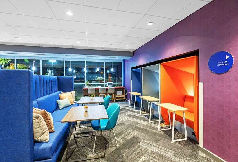 فندق Tru By Hilton Laredo Airport