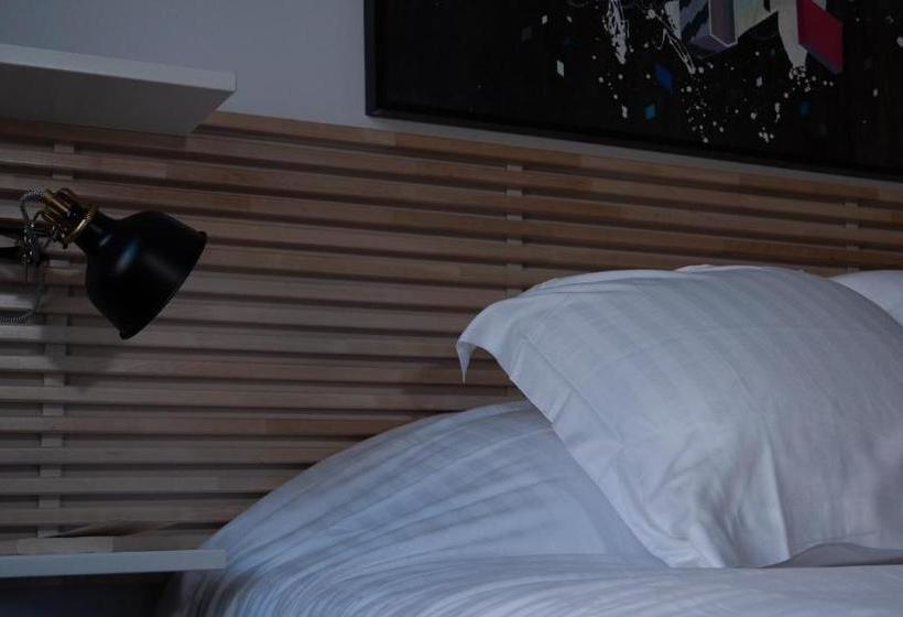 בית מלון כפרי Zadig