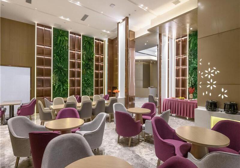 Lavande Hotel Chengdou Qingbai River Phoenix Lake