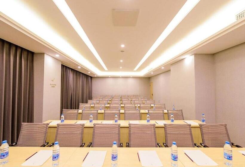 Lavande Hotels·chengdu Xinjin