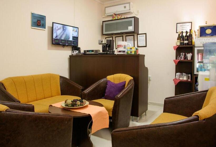 پانسیون Guest House Centar Lux