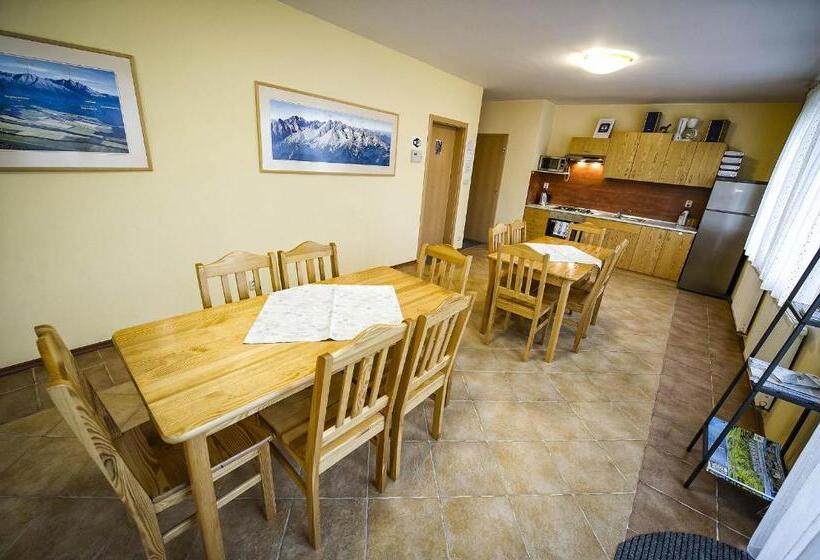 פנסיון Privat Galfy