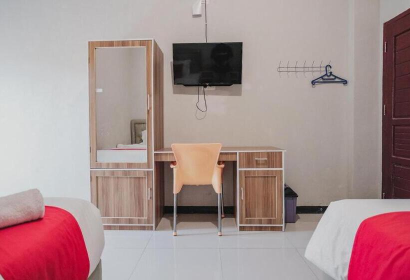 پانسیون Reddoorz Syariah At Hotel Grand Mentari