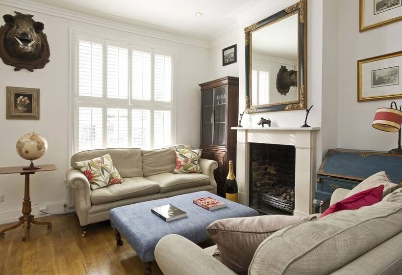 Fulham 4 Bed House & Garden Near Tube