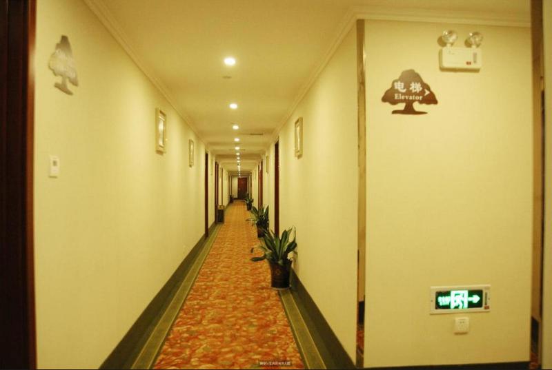 Отель Greentree Inn Anhui Chuzhou Fengyang Huangcheng Business