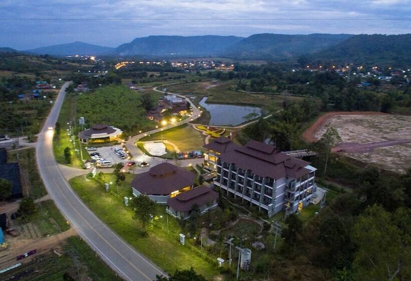 هتل Phurua Sanctuary Resort And Spa
