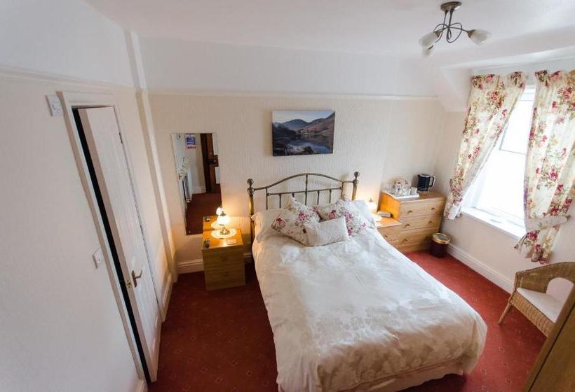 פנסיון Abacourt House