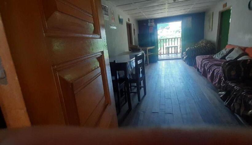 הוסטל Aventura Chachapoyas Backpackers